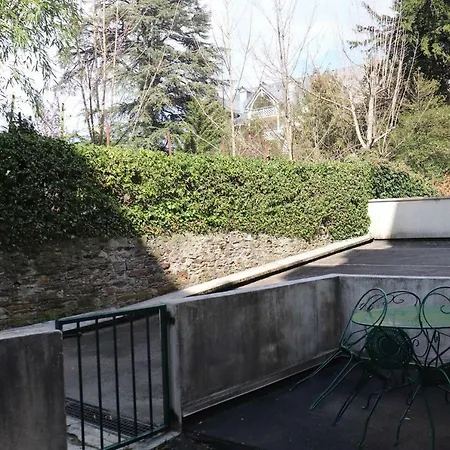 Le Nid De Barrier Apartment Bagneres-de-Luchon